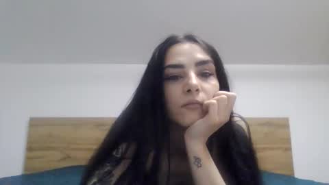 Snapshot of georgiana_love07 chatting on 20, 12, 2025 Jo online show from 20, 12, 2025