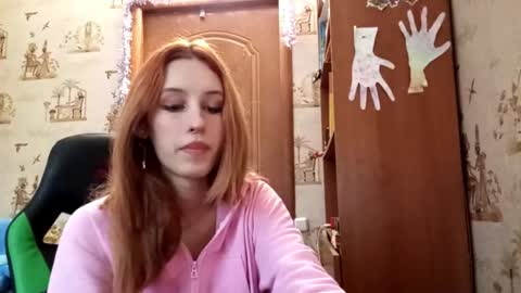 Snapshot of georgianahaeussler chatting on 26, 3, 2026 Ellie online show from 26, 3, 2026