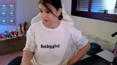 Snapshot of germangirl1996 chatting on 9, 9, 2025 Nadine online show from 9, 9, 2025