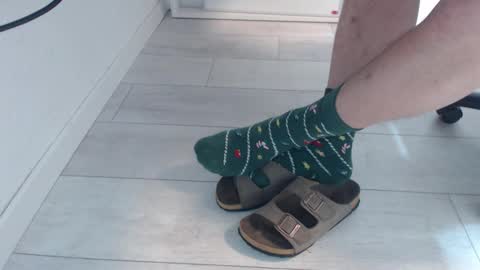 Snapshot of germansolebro chatting on 15, 12, 2025 GermanSoleBro online show from 15, 12, 2025