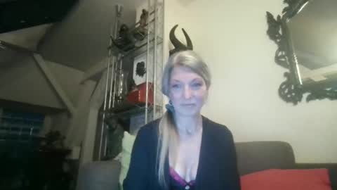 germansweety online show from 18, 10, 2025