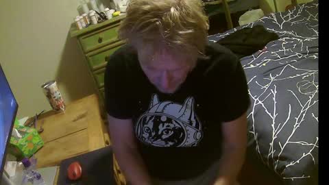 Snapshot of gethyn chatting on 5, 12, 2024 Gethyn online show from 5, 12, 2024