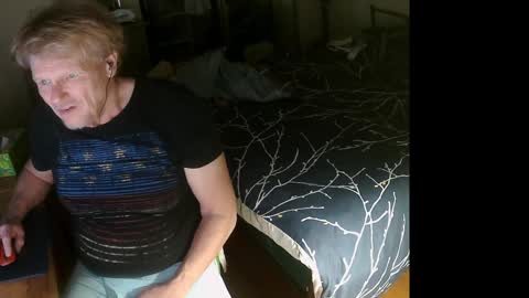 Snapshot of gethyn chatting on 8, 12, 2024 Gethyn online show from 8, 12, 2024