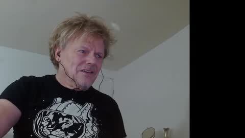 Snapshot of gethyn chatting on 6, 1, 2025 Gethyn online show from 6, 1, 2025