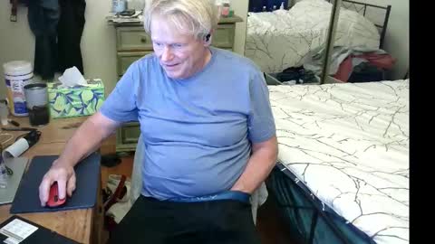 Snapshot of gethyn chatting on 16, 10, 2025 Gethyn online show from 16, 10, 2025