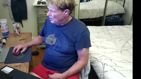 Snapshot of gethyn chatting on 20, 10, 2025 Gethyn online show from 20, 10, 2025