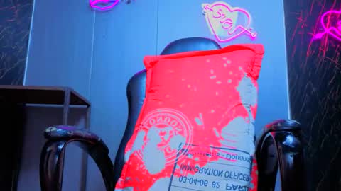 gewn2004 online show from 7, 11, 2025