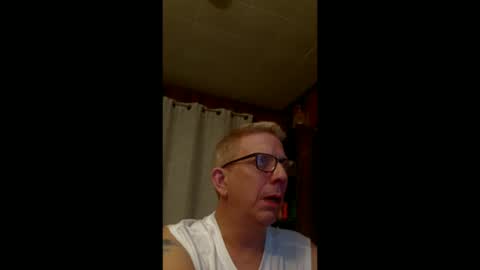 Snapshot of gggviking78 chatting on 9, 4, 2026 gggviking78 online show from 9, 4, 2026