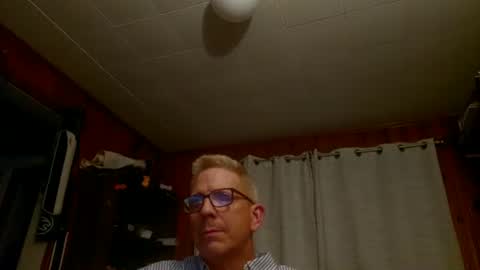Snapshot of gggviking78 chatting on 17, 5, 2026 gggviking78 online show from 17, 5, 2026