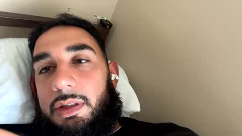 Snapshot of ghaleb20 chatting on 17, 5, 2026 ghaleb20 online show from 17, 5, 2026