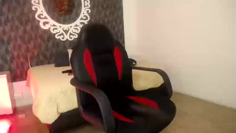 Your Girl  online show from 25, 9, 2025