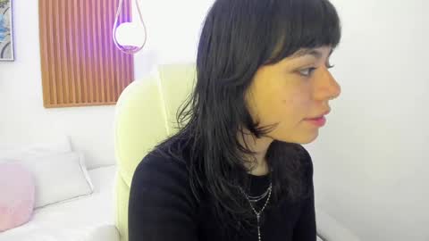 Snapshot of ghostmila chatting on 23, 4, 2026 Milaa online show from 23, 4, 2026