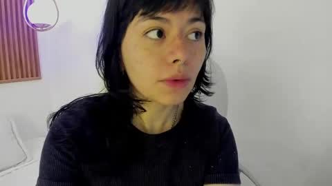 Snapshot of ghostmila chatting on 2, 5, 2026 Milaa online show from 2, 5, 2026