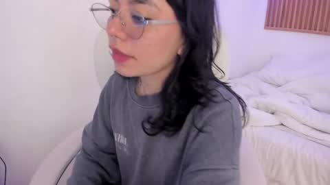 Snapshot of ghostmila chatting on 5, 5, 2026 Milaa online show from 5, 5, 2026