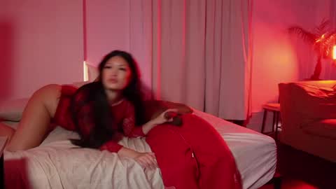 Snapshot of ghostttt96 chatting on 11, 4, 2026 Suki Babyy online show from 11, 4, 2026