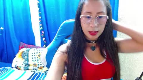 Gia  online show from 15, 4, 2026