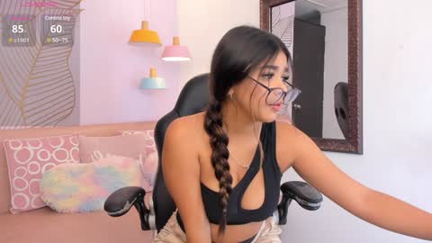 Snapshot of giafu chatting on 19, 1, 2025 Gia online show from 19, 1, 2025