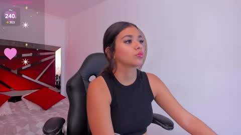 Snapshot of giafu chatting on 21, 2, 2025 Gia online show from 21, 2, 2025