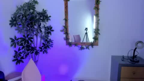 Snapshot of giafu chatting on 14, 10, 2025 Gia online show from 14, 10, 2025