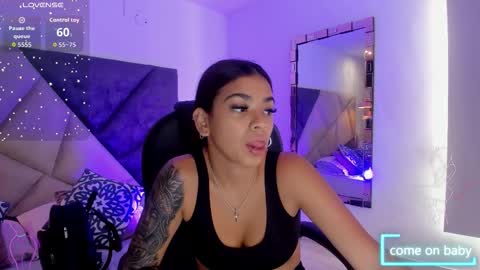 Snapshot of giafu chatting on 22, 10, 2025 Gia online show from 22, 10, 2025