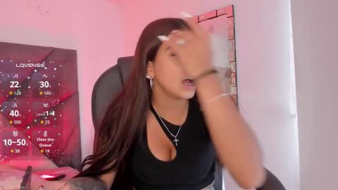 Snapshot of giafu chatting on 15, 12, 2025 Gia online show from 15, 12, 2025