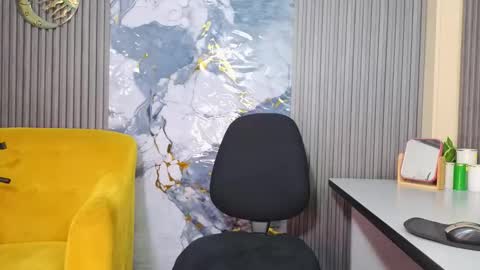 Snapshot of gianellacox chatting on 7, 2, 2026 online show from 7, 2, 2026