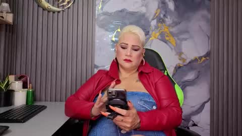   online show from 28, 3, 2026