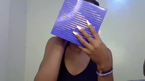 Snapshot of gianna_012 chatting on 12, 1, 2026 ENNY online show from 12, 1, 2026