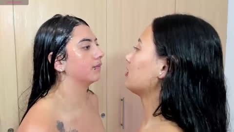 Snapshot of giannagovlea chatting on 22, 2, 2025 giannagovlea online show from 22, 2, 2025