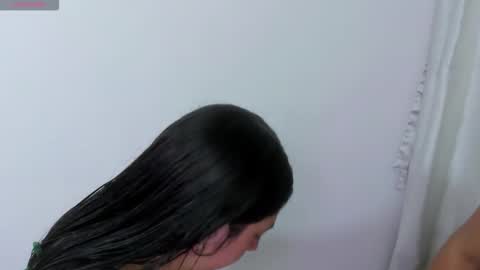 Snapshot of giannagovlea chatting on 19, 11, 2025 giannagovlea online show from 19, 11, 2025