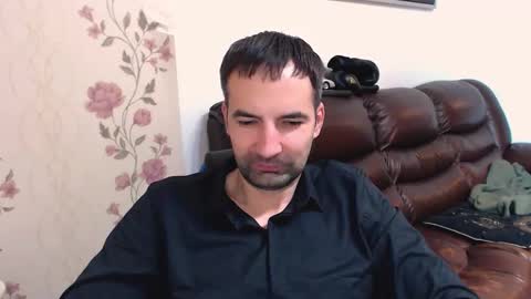 Gianni online show from 6, 11, 2025