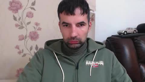 Gianni online show from 4, 4, 2026