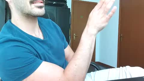 Snapshot of gianniamalfi chatting on 11, 4, 2026 gianniamalfi online show from 11, 4, 2026