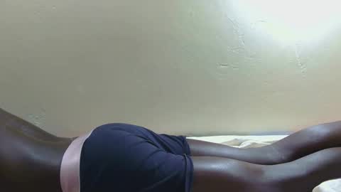 Snapshot of giant_couple chatting on 10, 2, 2026 giant_couple online show from 10, 2, 2026