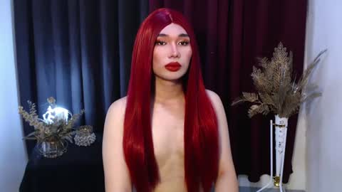 Snapshot of giaxxx01 chatting on 9, 8, 2026 Gia X online show from 9, 8, 2026