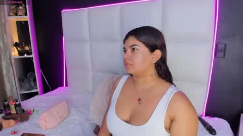 Snapshot of gigi_duran chatting on 27, 4, 2026 Gigi online show from 27, 4, 2026