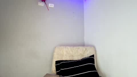 Snapshot of gigi_loved chatting on 21, 4, 2026 Gigi online show from 21, 4, 2026