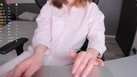 Snapshot of gigihadd chatting on 25, 4, 2026 gigihadd online show from 25, 4, 2026
