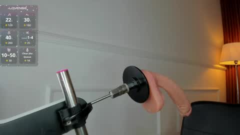 Snapshot of gigiidoll chatting on 15, 4, 2026 Gigi Doll online show from 15, 4, 2026