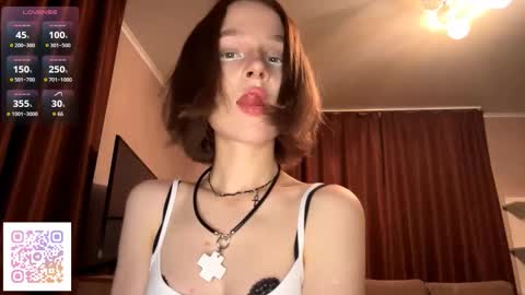 Molly online show from 12, 11, 2025