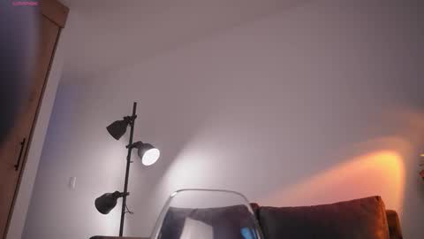 GIGI online show from 30, 10, 2025