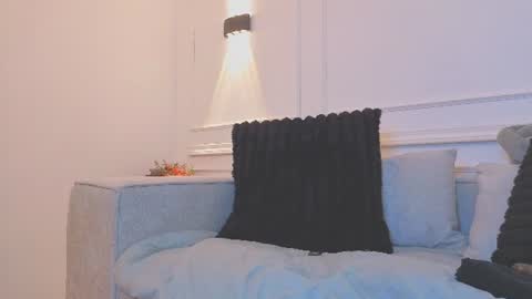 Snapshot of giigii_hadidd chatting on 8, 7, 2026 Giigii Hadid online show from 8, 7, 2026