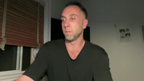 Snapshot of gilber10101 chatting on 14, 9, 2025 gilber10101 online show from 14, 9, 2025