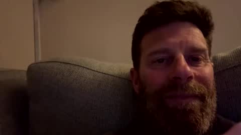 Snapshot of gilbertinio chatting on 12, 4, 2026 Gilbert online show from 12, 4, 2026