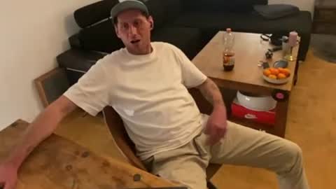 Sebastian online show from 1, 11, 2025