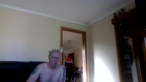 Snapshot of gimmmieoooo chatting on 3, 4, 2026 gimmmieoooo online show from 3, 4, 2026