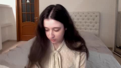 Snapshot of ginablum chatting on 3, 2, 2025 Kate online show from 3, 2, 2025