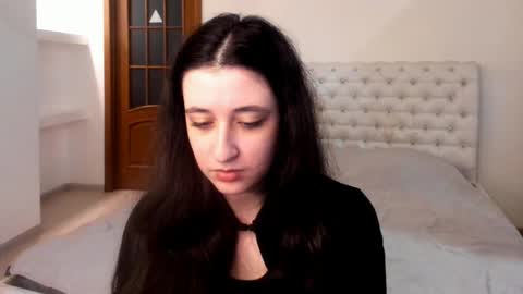 Snapshot of ginablum chatting on 8, 2, 2025 Kate online show from 8, 2, 2025