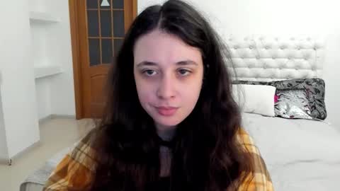 Snapshot of ginablum chatting on 6, 10, 2025 Kate online show from 6, 10, 2025