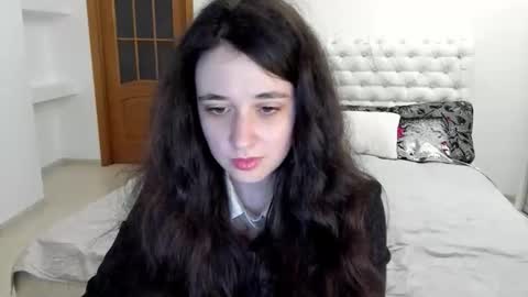 Snapshot of ginablum chatting on 12, 10, 2025 Kate online show from 12, 10, 2025
